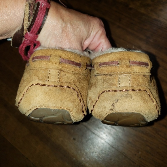 UGG Dakota slippers - Picture 5 of 7
